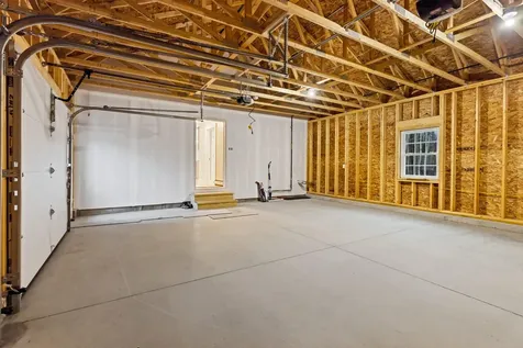 27 Pleasant Road Sidney ME 04330