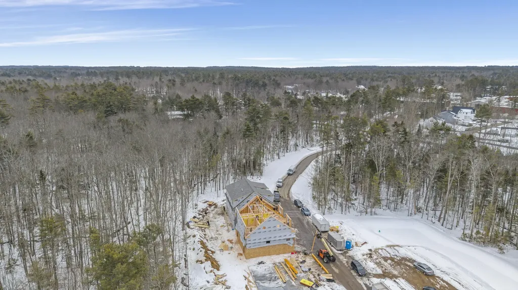 13 Creekside Court Kennebunk ME 04043