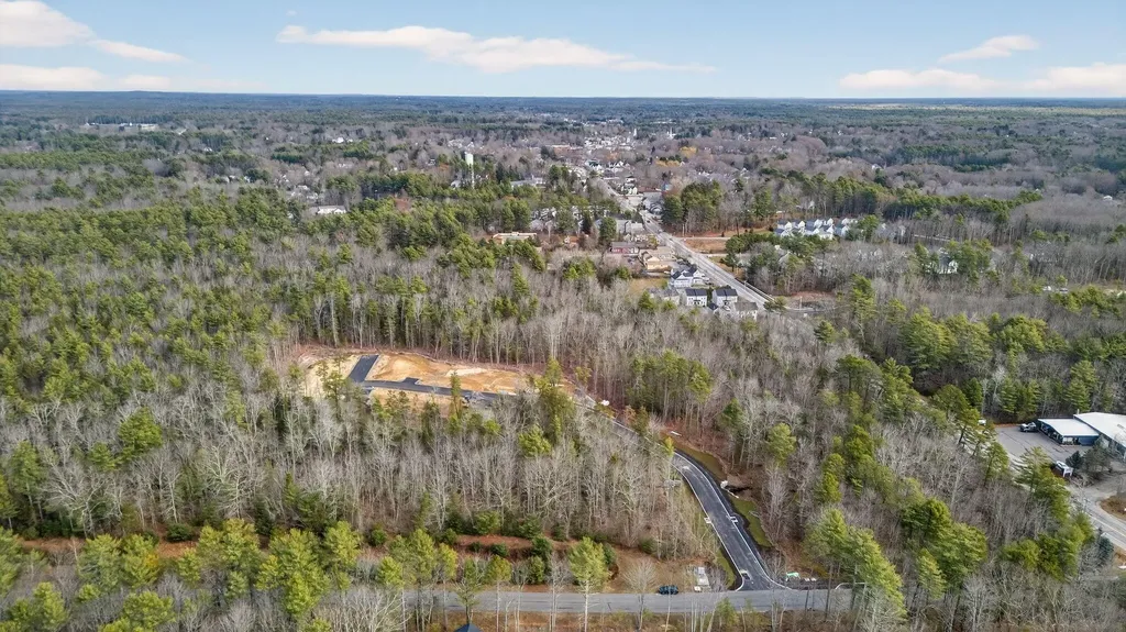 13 Creekside Court Kennebunk ME 04043