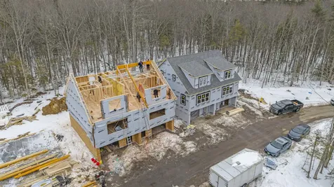 13 Creekside Court Kennebunk ME 04043