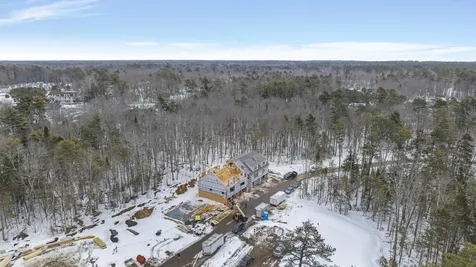 13 Creekside Court Kennebunk ME 04043