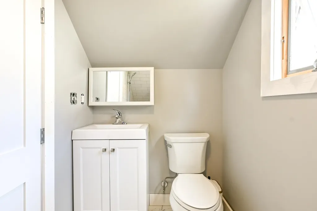 32 Longfellow Drive Cape Elizabeth ME 04107