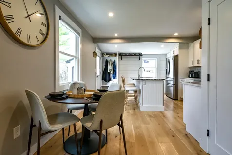 32 Longfellow Drive Cape Elizabeth ME 04107