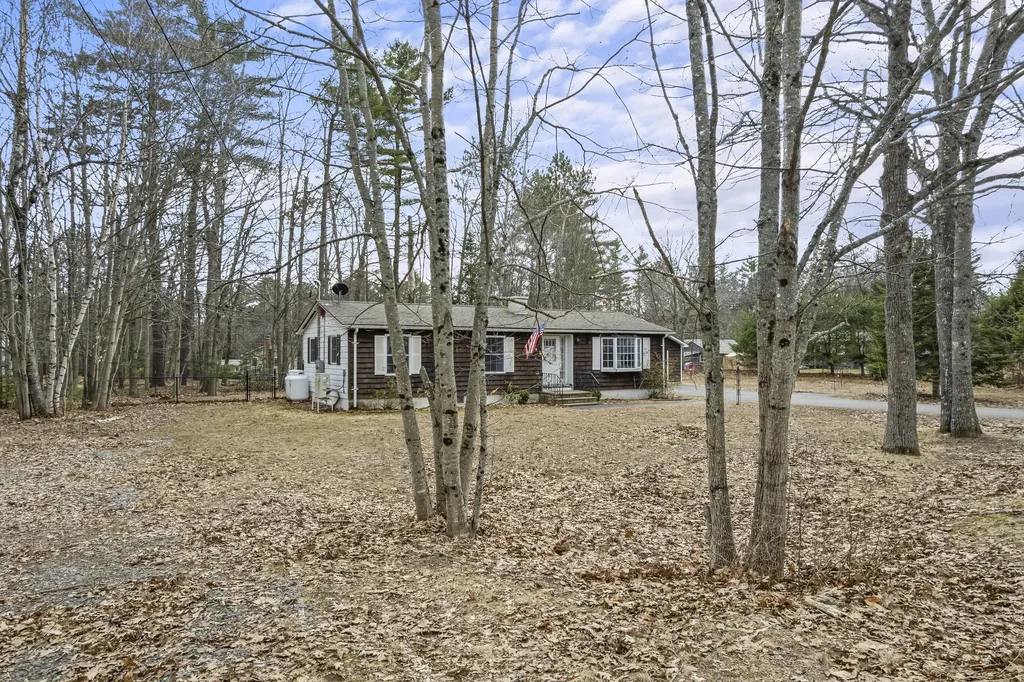 45 Parkview Terrace Augusta ME 04330