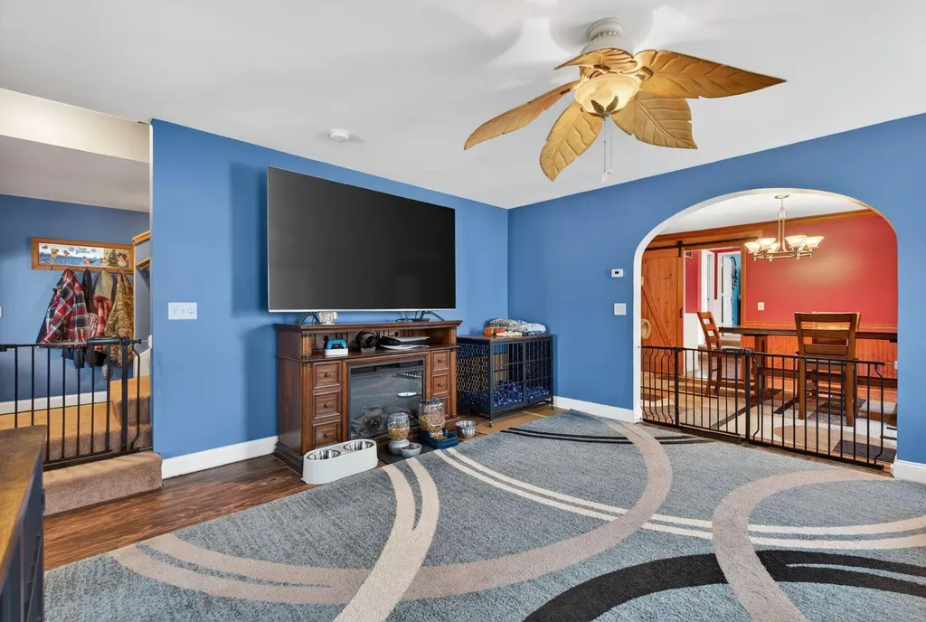 25 Gregory Drive Sanford ME 04073