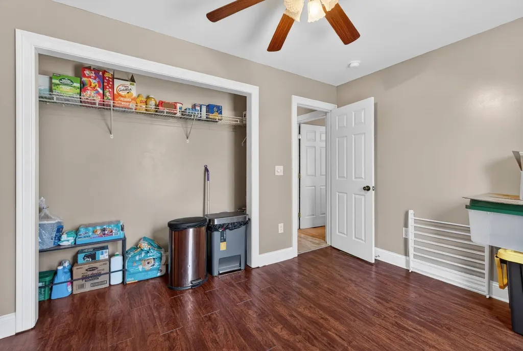 25 Gregory Drive Sanford ME 04073