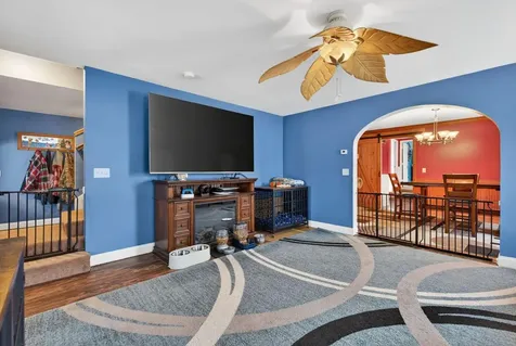 25 Gregory Drive Sanford ME 04073