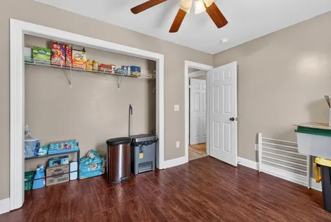 25 Gregory Drive Sanford ME 04073
