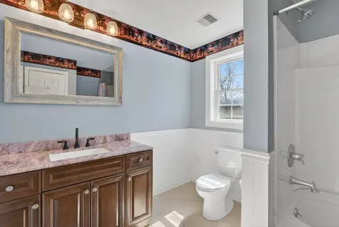 25 Gregory Drive Sanford ME 04073