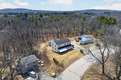 25 Gregory Drive Sanford ME 04073