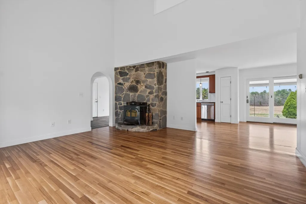 17 Stone Ridge Drive Brunswick ME 04011