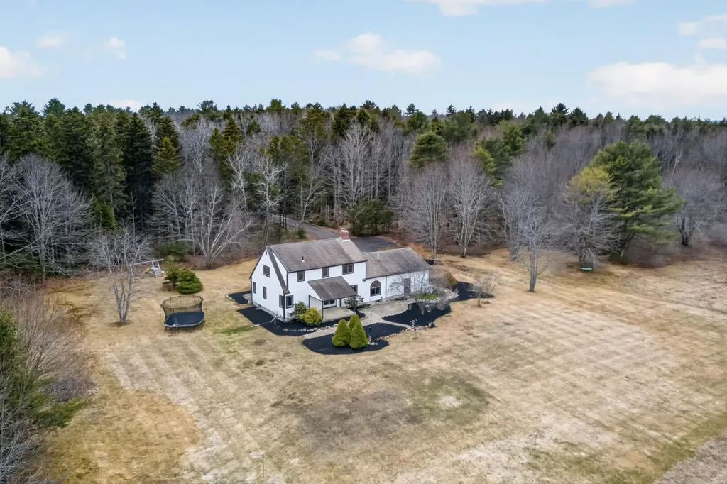 17 Stone Ridge Drive Brunswick ME 04011