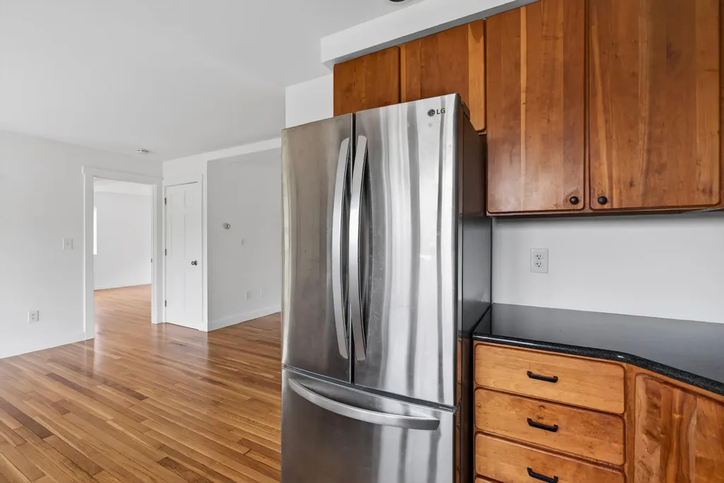17 Stone Ridge Drive Brunswick ME 04011