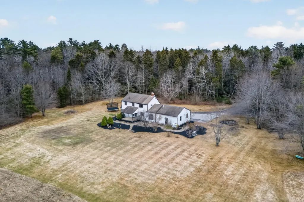 17 Stone Ridge Drive Brunswick ME 04011