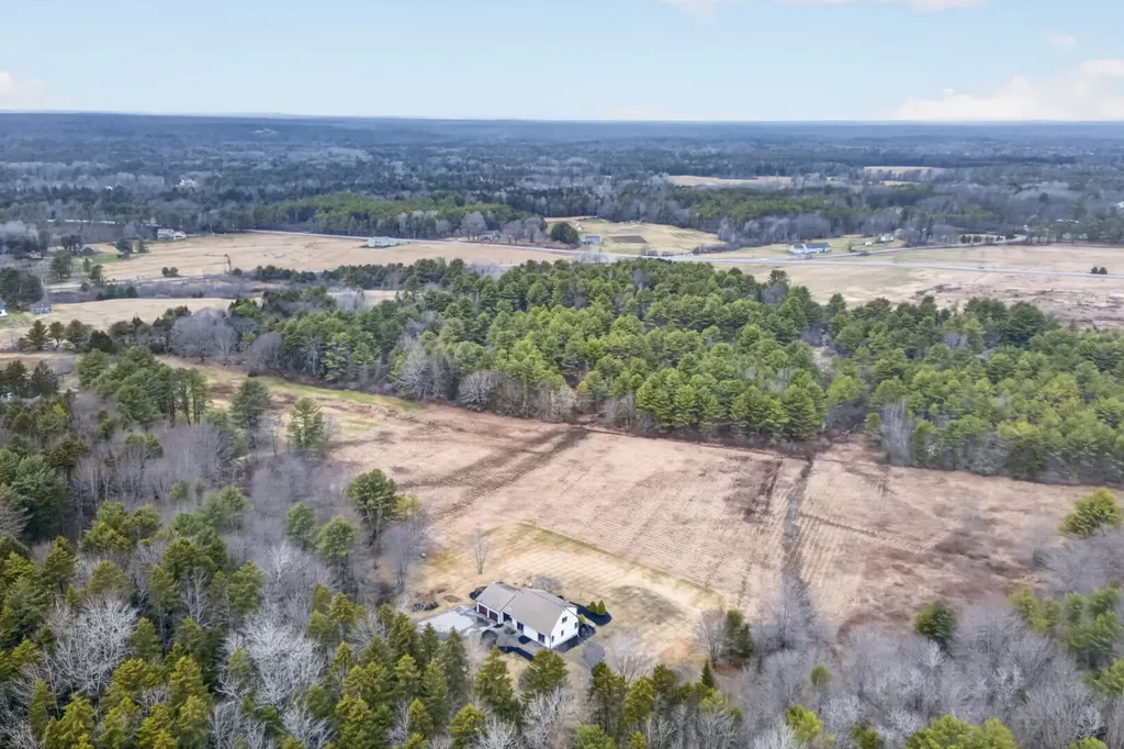 17 Stone Ridge Drive Brunswick ME 04011