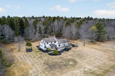 17 Stone Ridge Drive Brunswick ME 04011