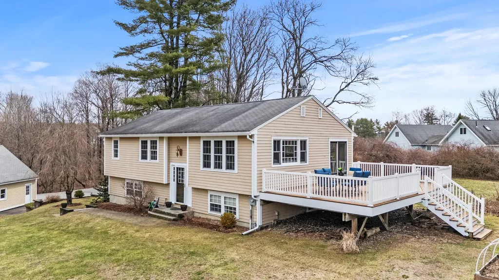 281 Range Road Cumberland ME 04021