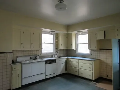 49 Pearl Street Augusta ME 04330