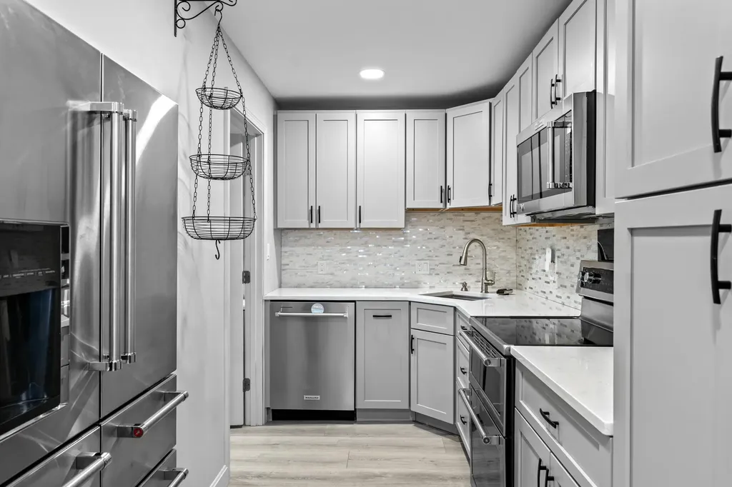 35 Mathews Avenue Waterville ME 04901
