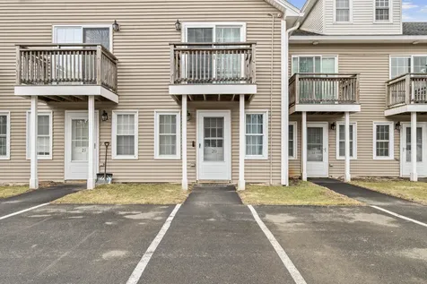 35 Mathews Avenue Waterville ME 04901