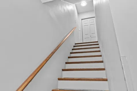 35 Mathews Avenue Waterville ME 04901