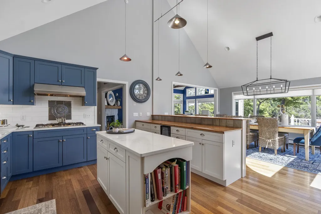 35 Yuhas Drive Harpswell ME 04079