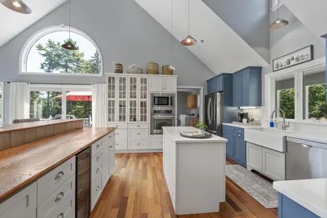 35 Yuhas Drive Harpswell ME 04079