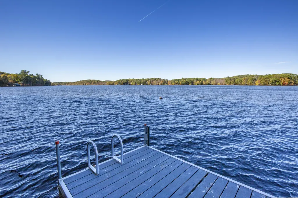 89 Mallard Drive Richmond ME 04357