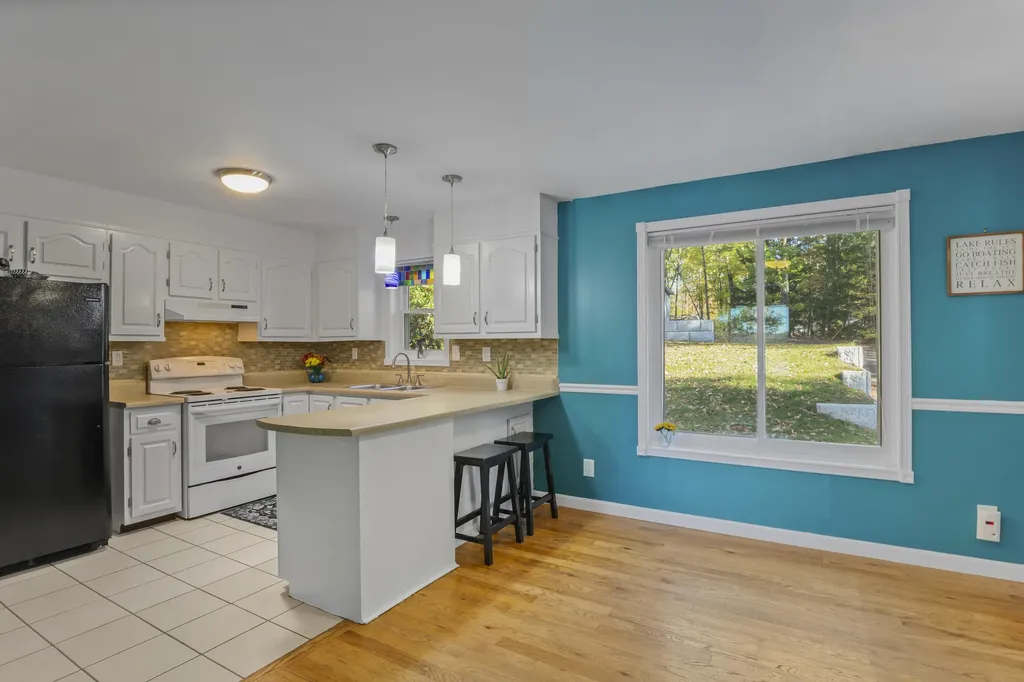 89 Mallard Drive Richmond ME 04357