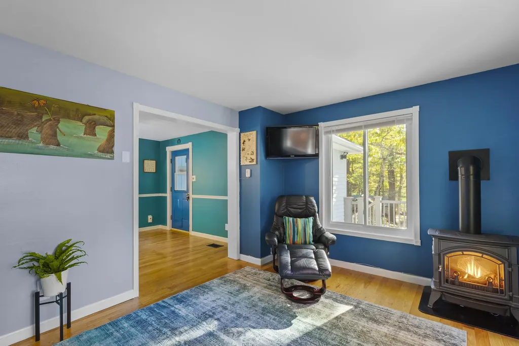 89 Mallard Drive Richmond ME 04357