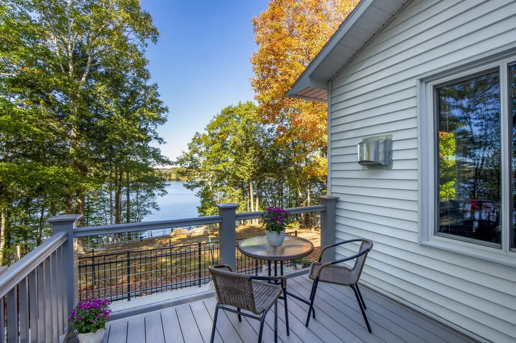 89 Mallard Drive Richmond ME 04357