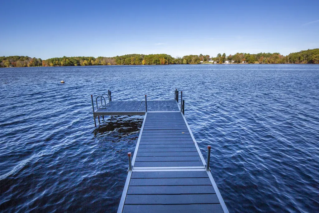 89 Mallard Drive Richmond ME 04357