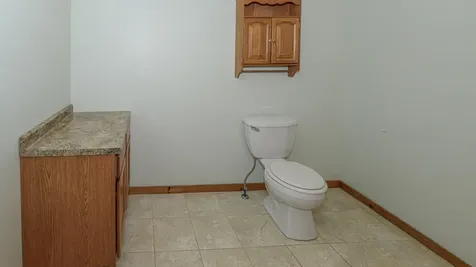 53 Plains Road Oxford ME 04270