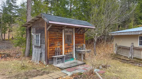 53 Plains Road Oxford ME 04270
