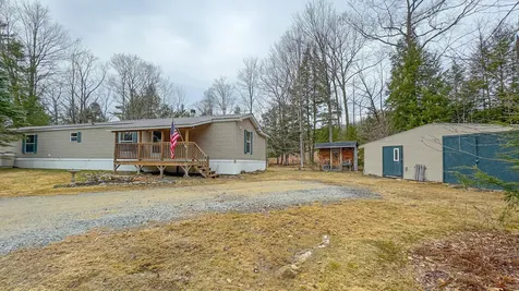 53 Plains Road Oxford ME 04270