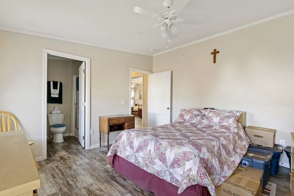 1032 Main Street Vassalboro ME 04989