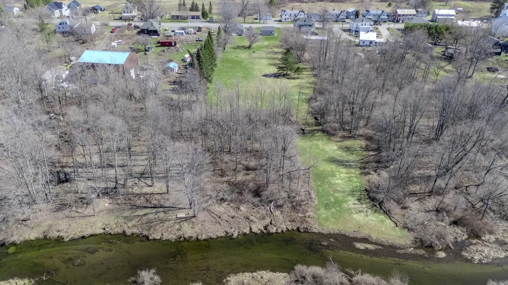 1032 Main Street Vassalboro ME 04989