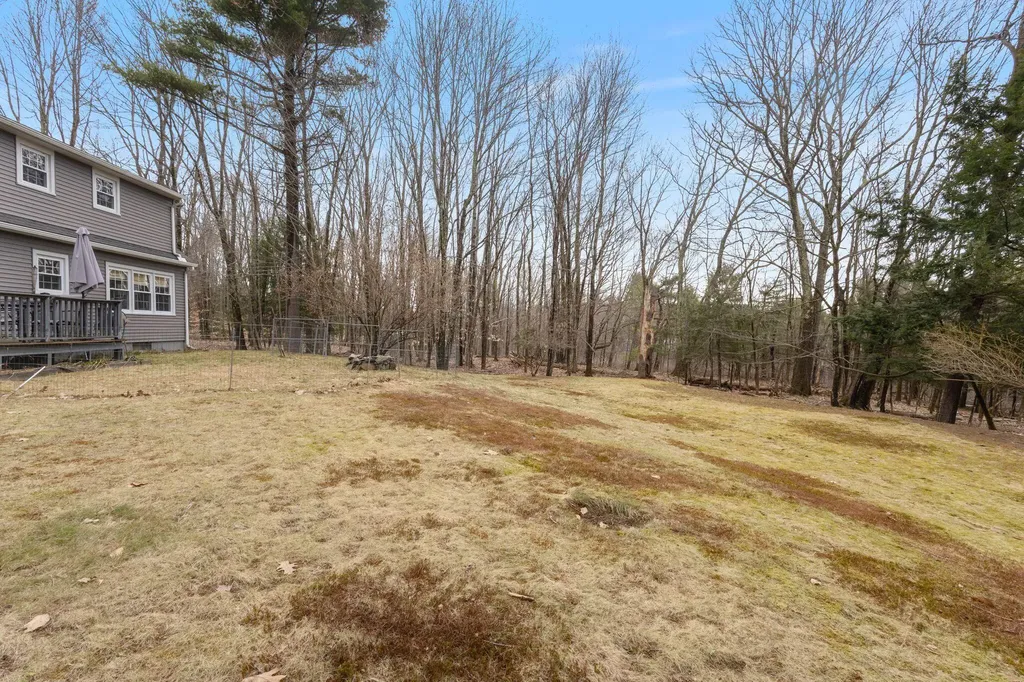 16 Richard Road Gorham ME 04038