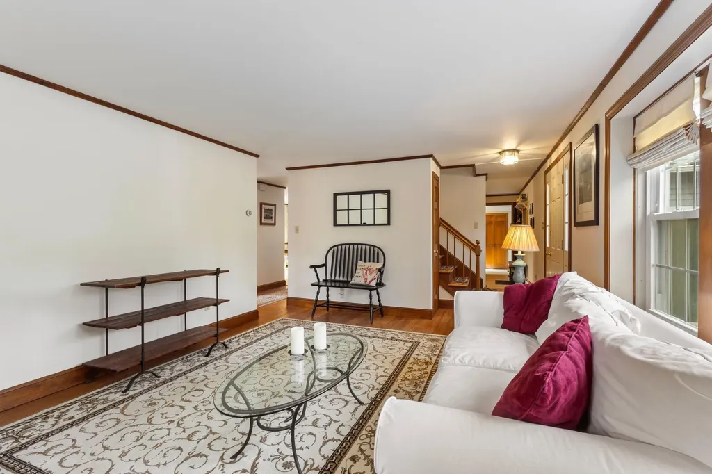 16 Richard Road Gorham ME 04038