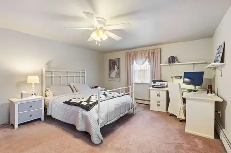 16 Richard Road Gorham ME 04038