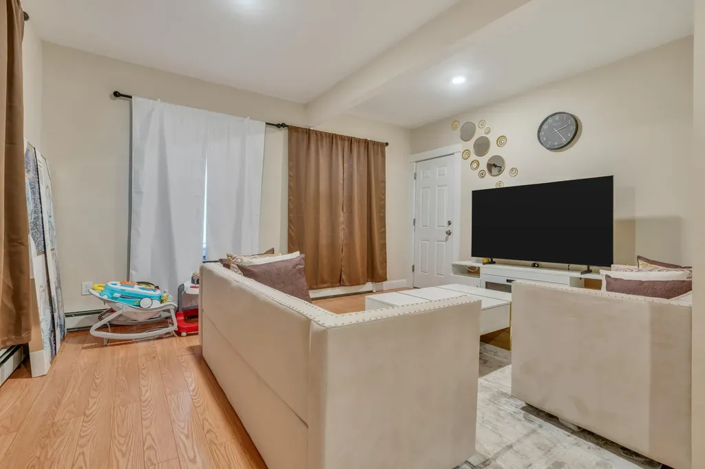 12 Dunn Street Westbrook ME 04092