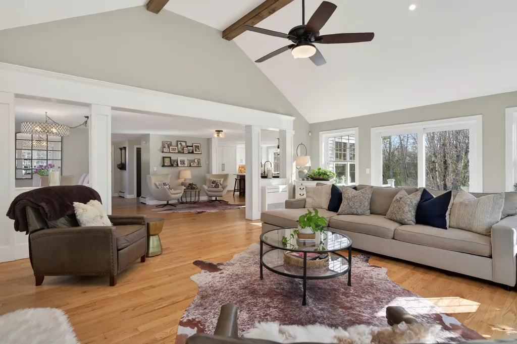 28 Elmwood Avenue Scarborough ME 04074