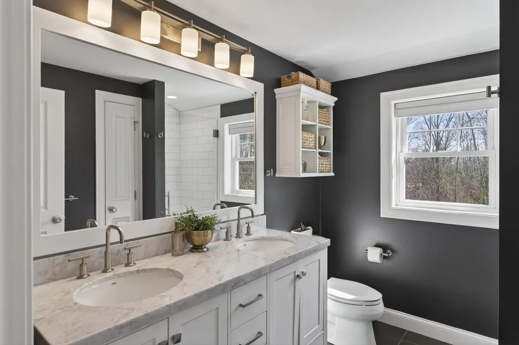 28 Elmwood Avenue Scarborough ME 04074