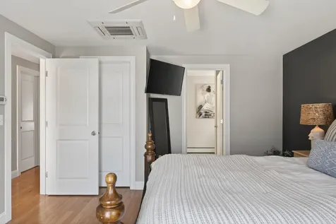 28 Elmwood Avenue Scarborough ME 04074