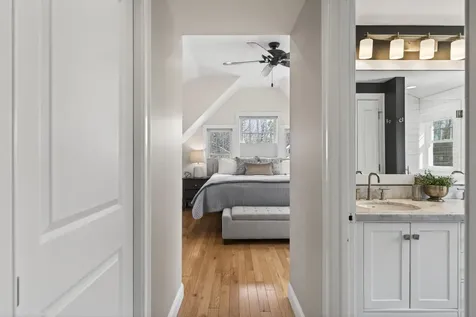 28 Elmwood Avenue Scarborough ME 04074
