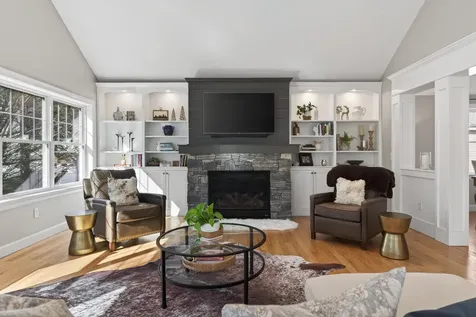 28 Elmwood Avenue Scarborough ME 04074