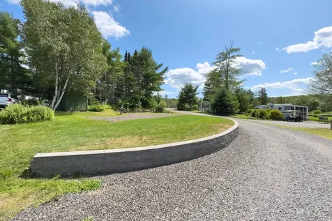 71 Bunny Trail Warren ME 04864