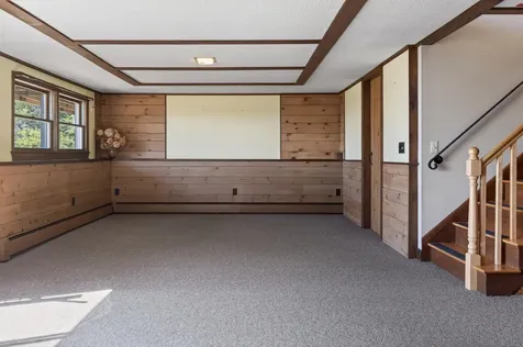 32 Bowery Beach Road Cape Elizabeth ME 04107