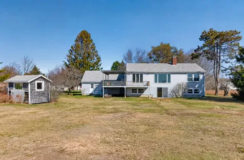 32 Bowery Beach Road Cape Elizabeth ME 04107