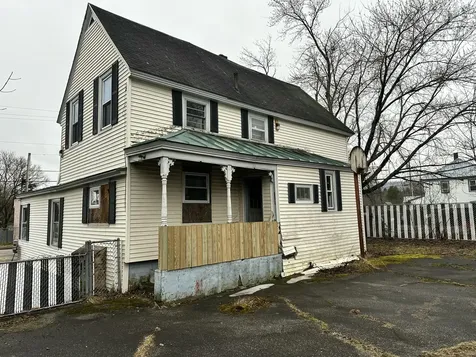 18 Porter Bridge Road Mexico ME 04257